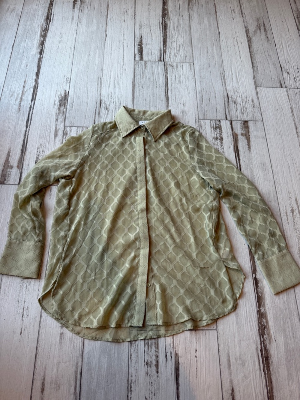 Women  Long Sleeve Patterned Shirt - Light Olive